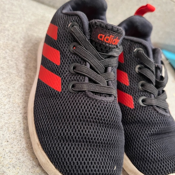 Adudas toddler sneakers 7K - Picture 5 of 5